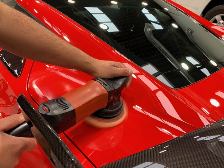 How Can Ceramic Coating on a Car Protect its Paint?