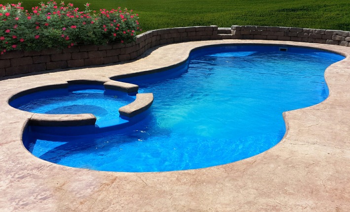 How Long Does It Take To Build A Fiberglass Pool?