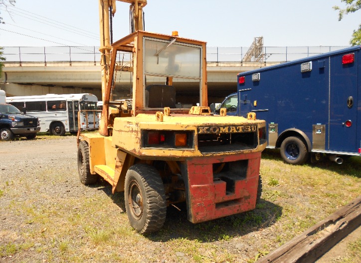How to Operate a Forklift: Safety, Pre operation Inspections
